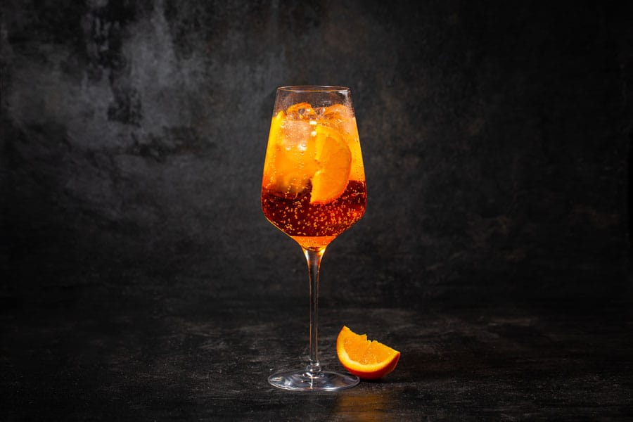 Refreshing Aperol Tonic (Without Prosecco) - Cooking With Elo